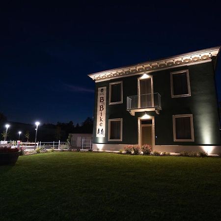 B & Bike Di Ristorante Italia Mombello Monferrato Exterior foto